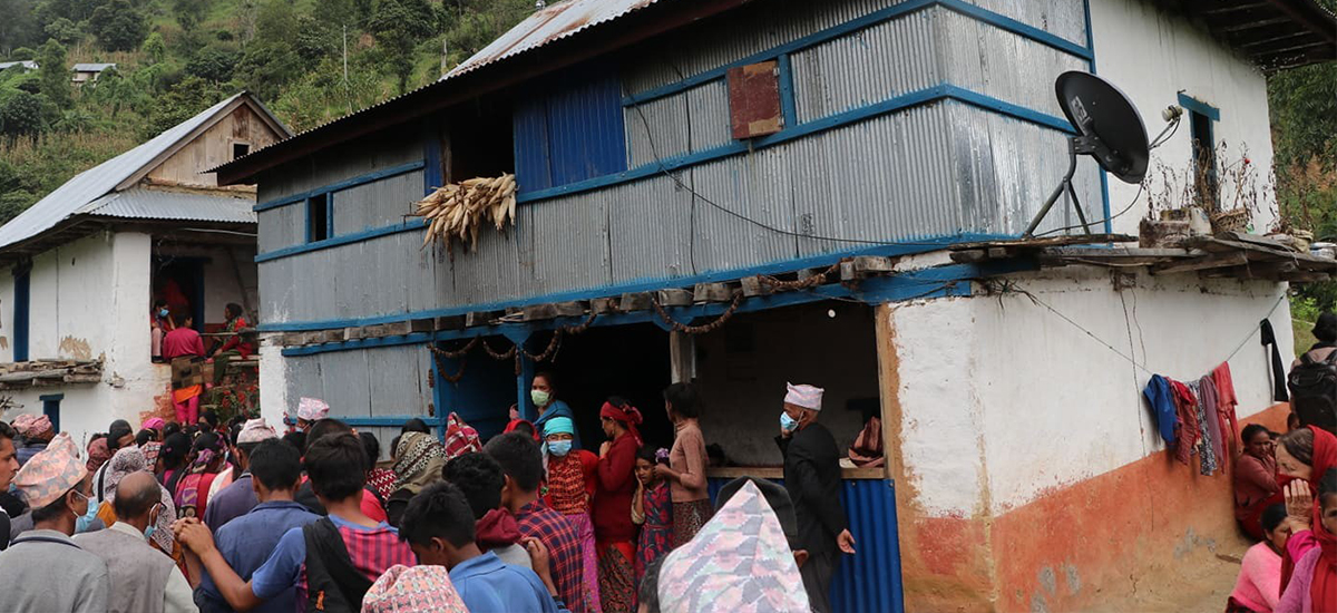 संखुवासभा हत्या प्रकरण : बाँचेका वृद्धले पनि होस गुमाए