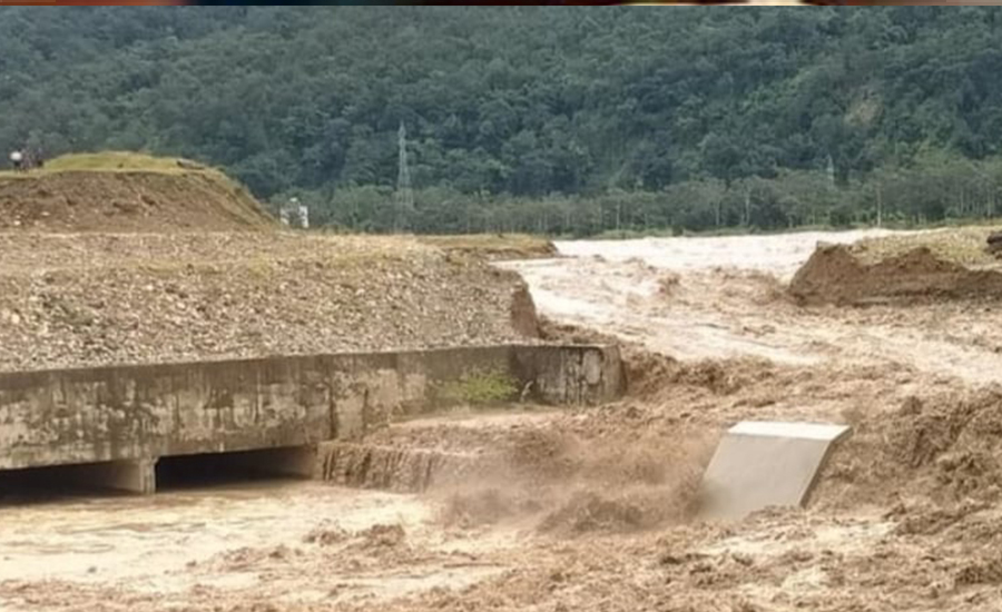 पूर्वी नेपालमा रातभर भारी वर्षा,  इलामका नदी किनारमा बाढीको चेतावनी जारी