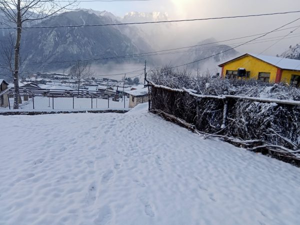 हुम्लामा फेरि हिमपात, माइनस ११ डिग्रीमा झर्‍यो तापक्रम