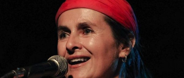 कोभिड युरोप: जानीजानी कोरोना भाइरस सारेकी चेक गायिकाको मृत्यु