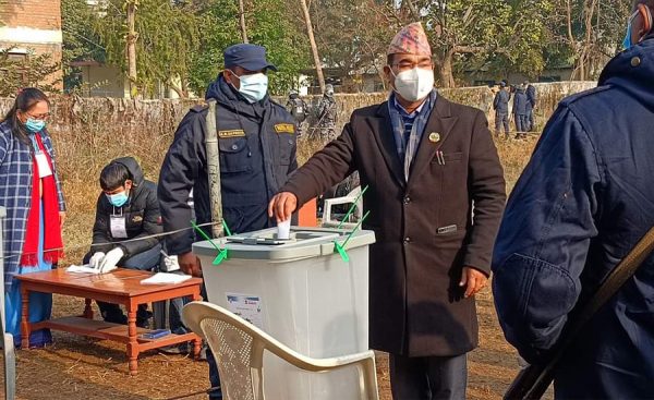 लुम्बिनीमा राष्ट्रियसभा सदस्यको मतदान शुरु