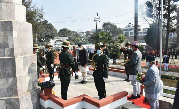 लैनचौर पुगेर प्रधानमन्त्रीले गरे शहीद स्तम्भमा माल्यार्पण