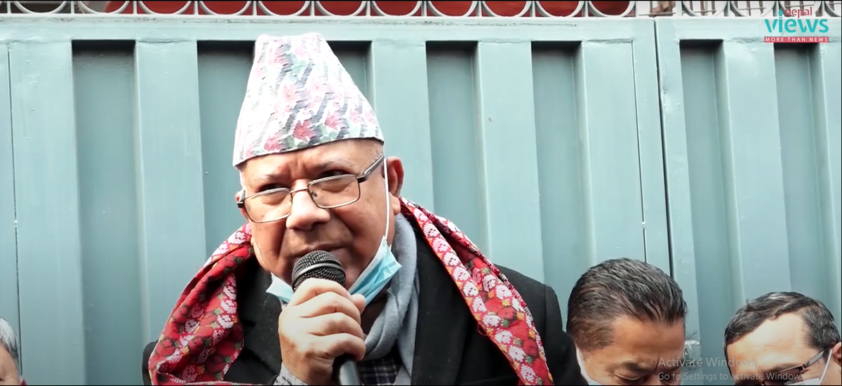 एमाले आफैँ समाप्त भएर जान्छः माधवकुमार नेपाल