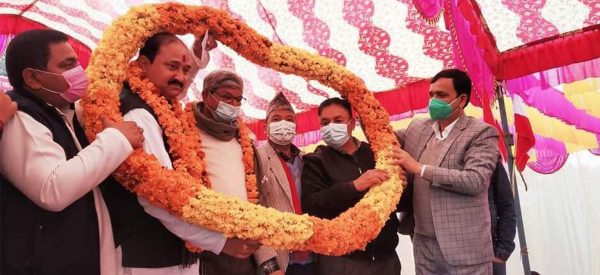 कृष्णनगरका मेयर कांग्रेस प्रवेश, लुम्बिनी सभापति पुनले गरे स्वागत