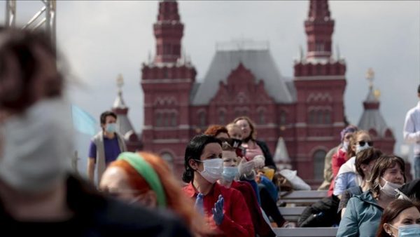 रूसमा कोरोनाको नयाँ रेकर्ड, एकैदिन दुई लाख तीन हजारभन्दा धेरै संक्रमित