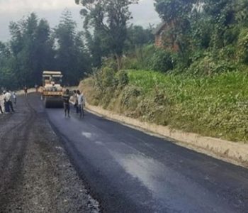 पर्यटकीयस्थल घोडेपानी जोड्ने सडक नौ महिनादेखि अवरुद्ध