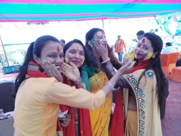 आज तराइमा होली मनाइँदै