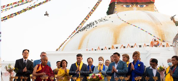 रूस-युक्रेन शान्तिको कामना गर्दै बौद्धमा नेपालस्थित दूतावासहरूको दीप प्रज्वलन