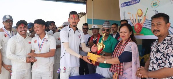 भरतपुर मेयर कपको उपाधि चितवनलाई