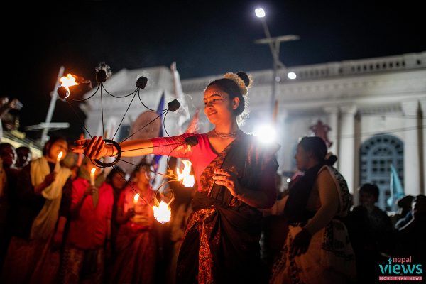 विश्वशान्तिको कामना गर्दै वसन्तपुरमा दीप प्रज्वलन (फोटो फिचर)