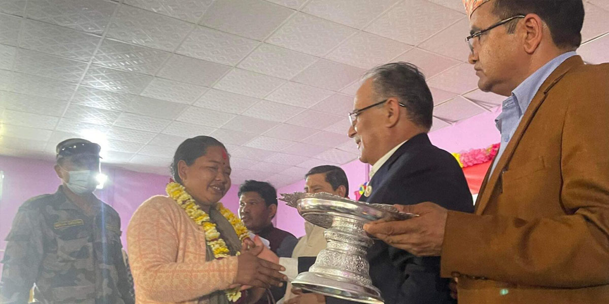 माओवादी बनिन् एमाले छाडेर समाजवादी बनेकी गाउँपालिका उपाध्यक्ष