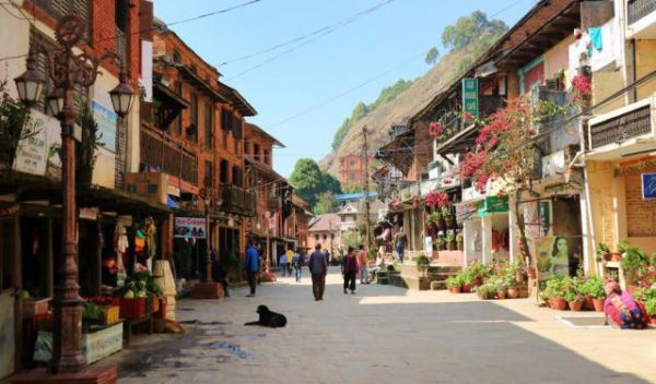‘पहाडकी रानी’ नामले परिचित बन्दीपुरमा आन्तरिक पर्यटकको घुइँचो
