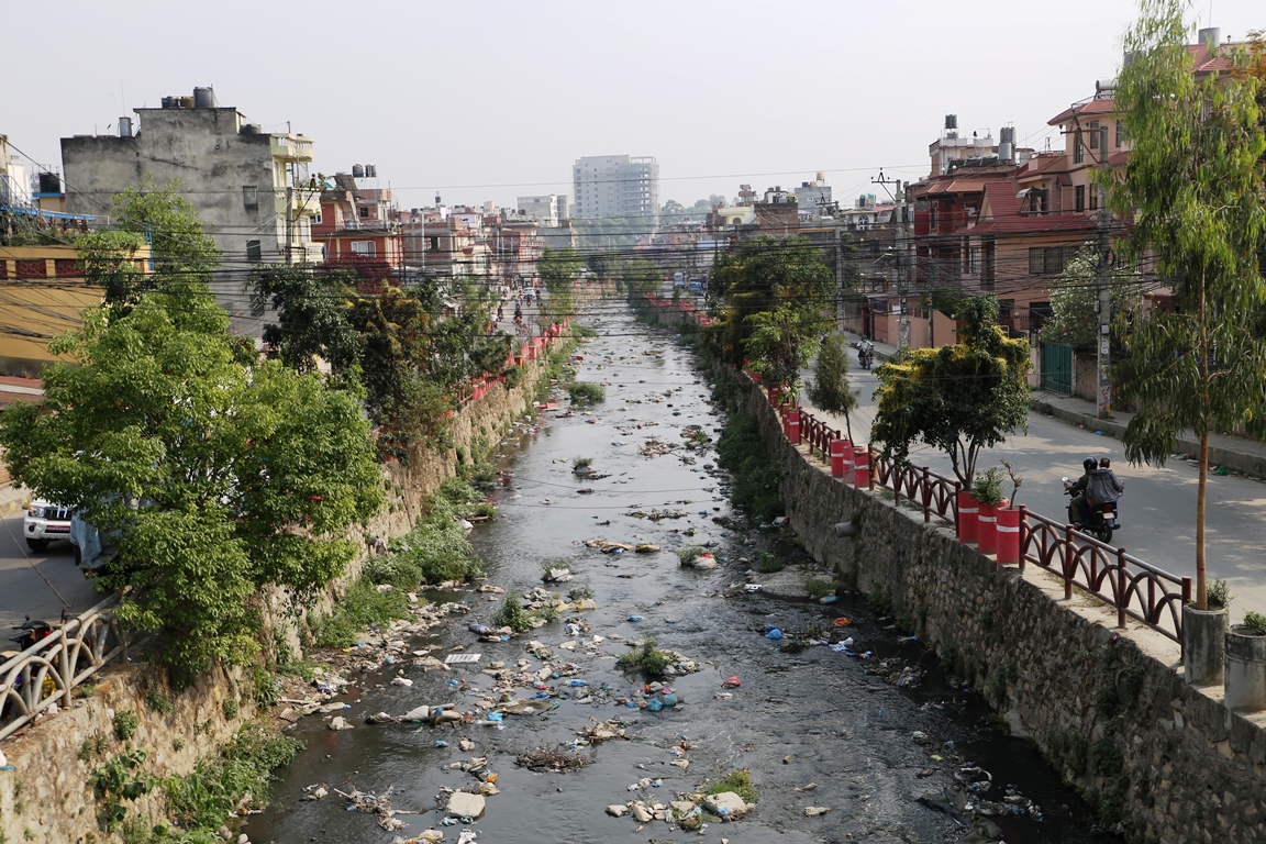 चार मेट्रिक टन फोहर व्यवस्थापन