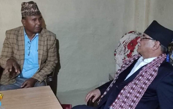 कांग्रेस कञ्चनपुरका सहसचिव माओवादी प्रवेश