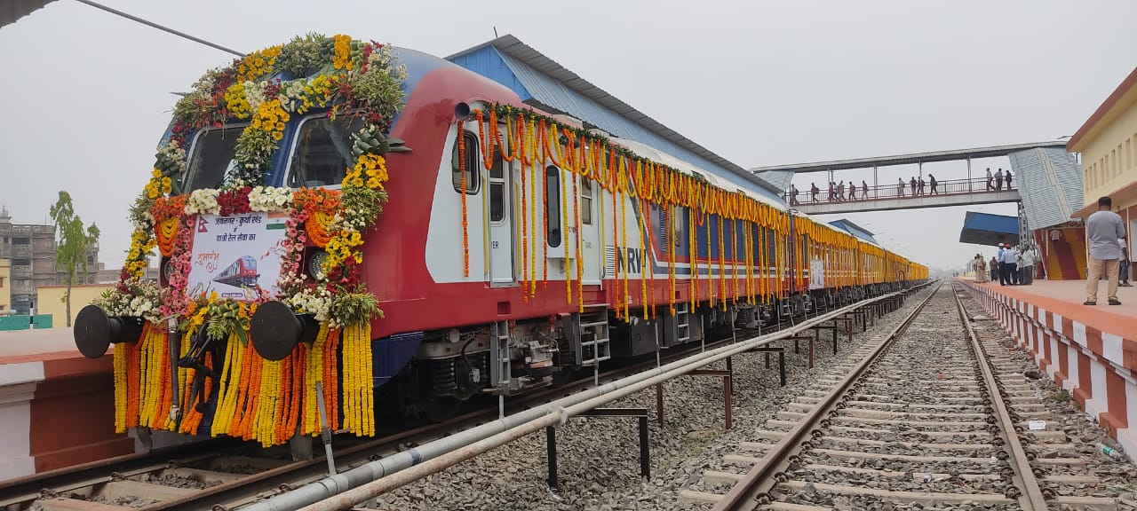 भारतीय धार्मिक पर्यटक बोकेको भारतीय रेल आज नेपाल आउँदै