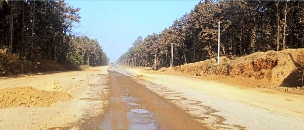 मदन भण्डारी राजमार्ग : धरान-चतरा-सिन्धुली-हेटौँडा सडक अन्तिम चरणमा