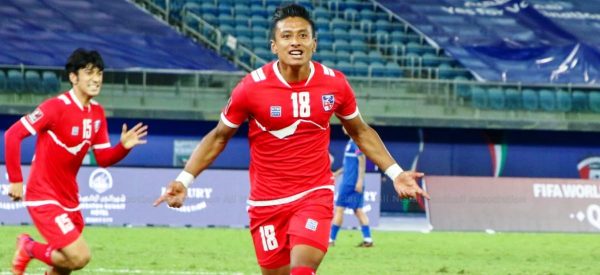 नवयुग श्रेष्ठ बने नेपाली फुटबल टिमको कप्तान