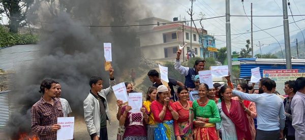 बाजुराको बुढीगंगामा फेरि चुनाव गर्ने निर्णयको चर्को विरोध