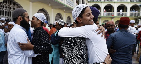 काठमाडौंमा यसरी मनाइयो प्रेम र सद्भावको पर्व ईद-उल-फित्र (तस्वीहरू)