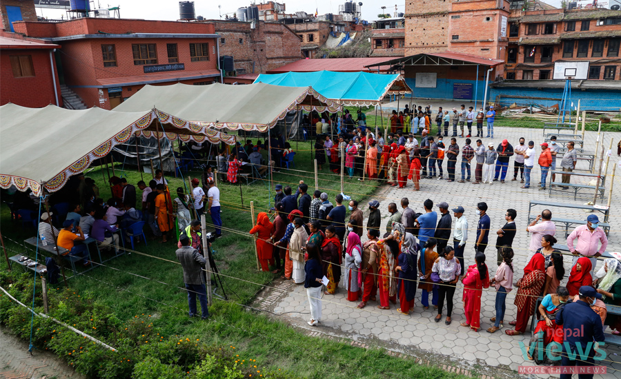 देशभरका ३२ केन्द्रमा मतदान स्थगित