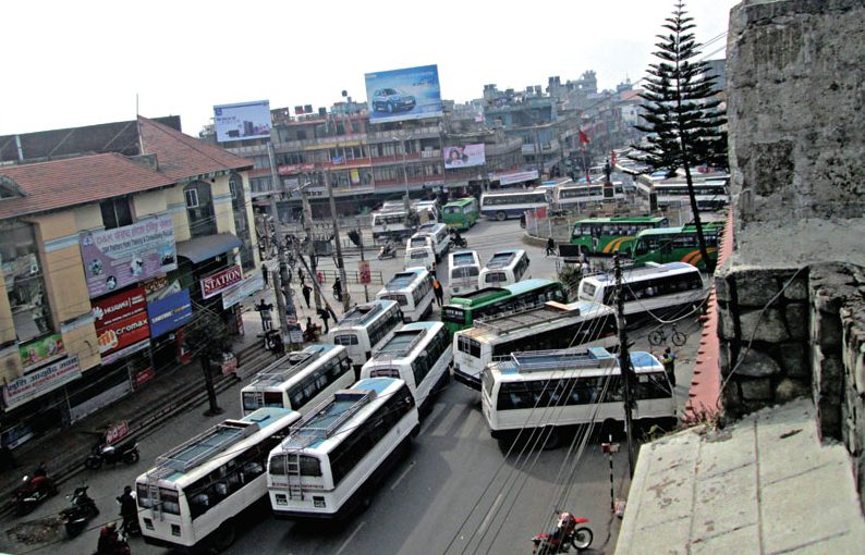 यातायात क्षेत्रको अनियमितता रोक्न पहल गर्ने एमालेको निर्णय