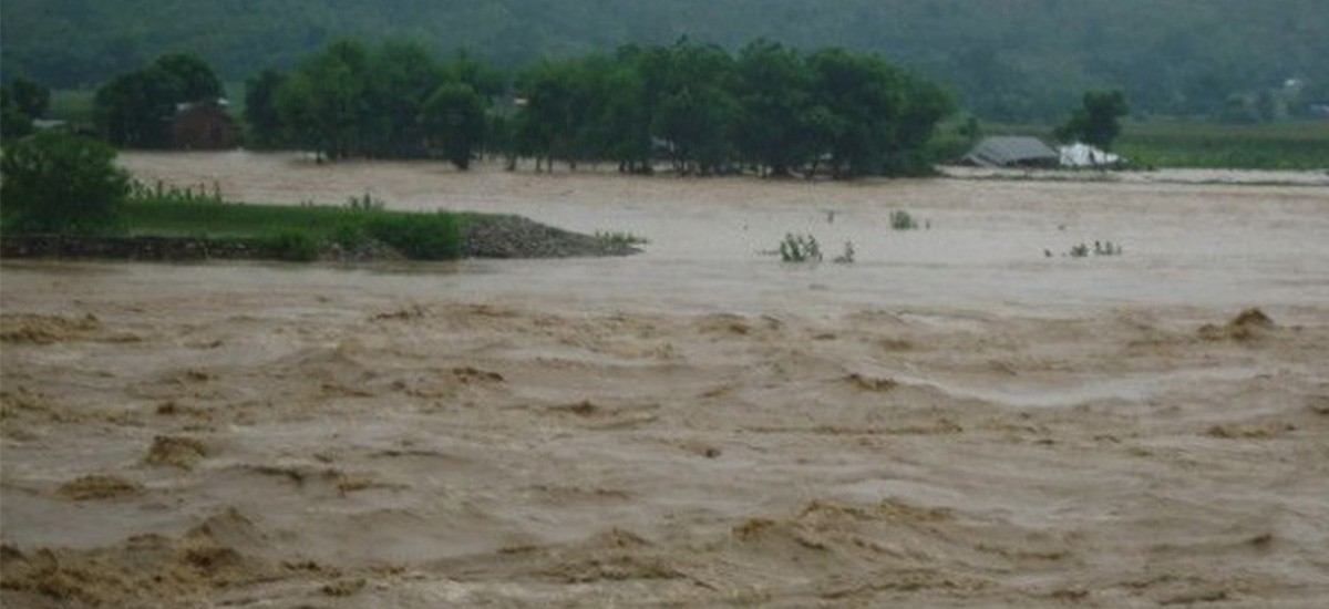 मादीमा जिप खस्यो, तीन जनाको मृत्यु