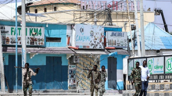 सोमालियामा होटल कब्जामा लिएका विद्रोही र सेनाबीच ३० घण्टासम्म लडाइँ, १२ जनाको ज्यान गयो