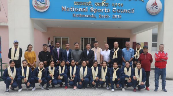 बास्केटबल टोलीको बिदाइ
