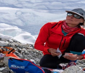 मनास्लु हिमपहिरोमा हराएकी अमेरिकी पर्वतारोहीको शव भेटियो