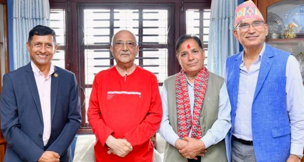 एकीकृत समाजवादीका नेता चापागाईं एमालेमा फर्किए