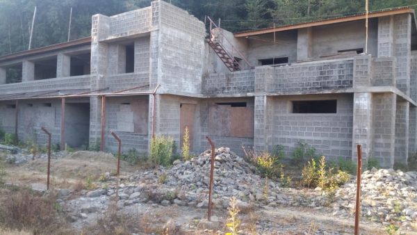 समयमै काम नसक्ने ठेकेदार कम्पनीलाई धरौटी जफतको चेतावनी