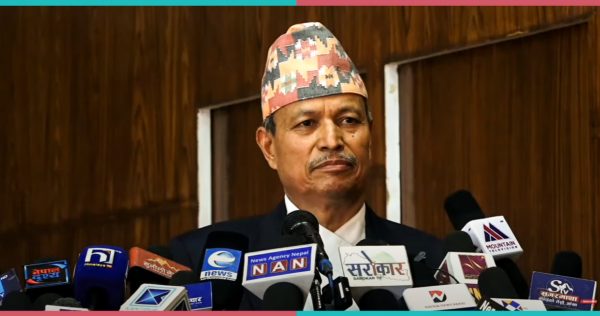 तानाशाही शैलीमा स्पष्टीकरण सोध्ने कार्यको प्रतिवाद गरौँ : भीम रावल
