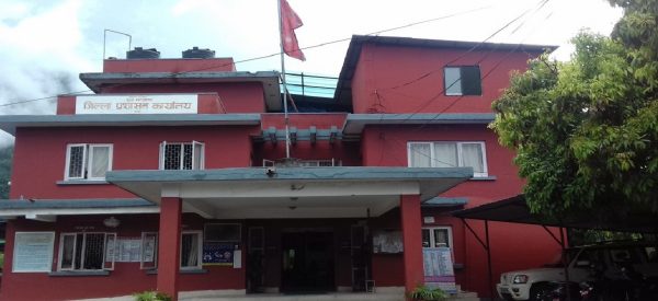 बढी शुल्क लिने होटललाई चार लाख जरिवाना