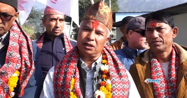 चुनाव नजिकिँदै गर्दा भक्तपुरमा घरदैलोमा दलहरूको तीव्रता