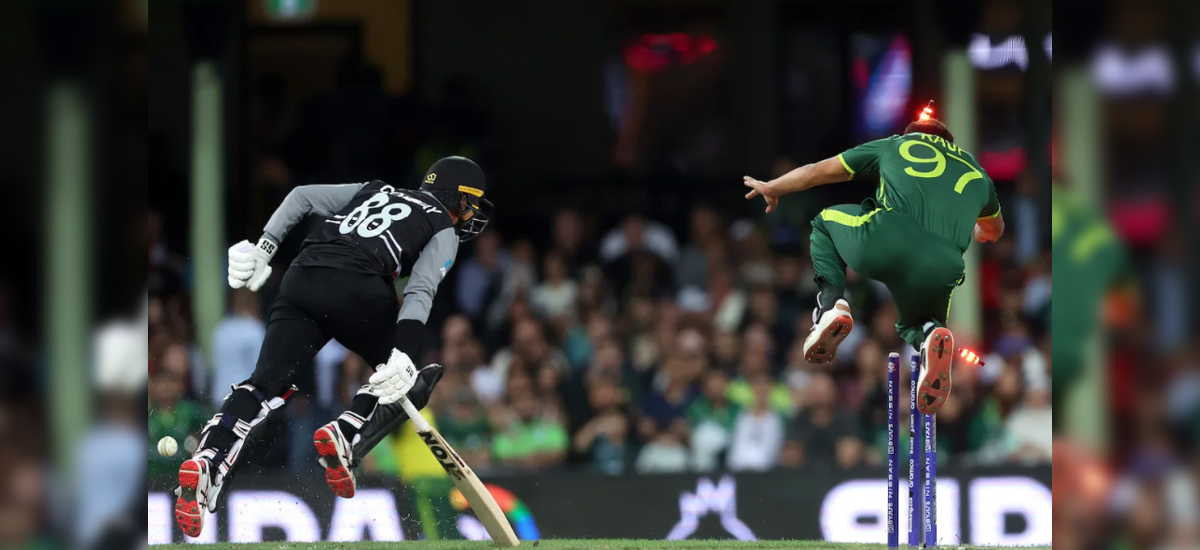 टी–२० विश्वकप : मिचेलको अर्धशतकमा पाकिस्तानलाई १५३ रनको लक्ष्य