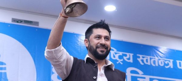 रवि लामिछानेलाई सरकारमा ल्याउन किन चाहँदैनन् कांग्रेस-एमाले ?
