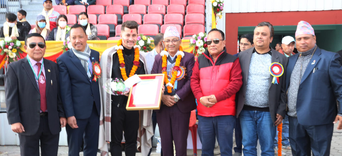 अनन्त ‘सर्वोत्कृष्ट राष्ट्रिय फुटबल खेलाडी’ सम्मानबाट सम्मानित