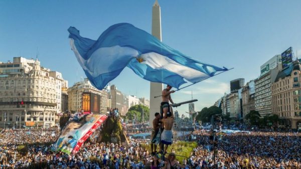 विश्वकप उपाधिको खुसी मनाउन अर्जेन्टिनामा आज सार्वजनिक बिदा