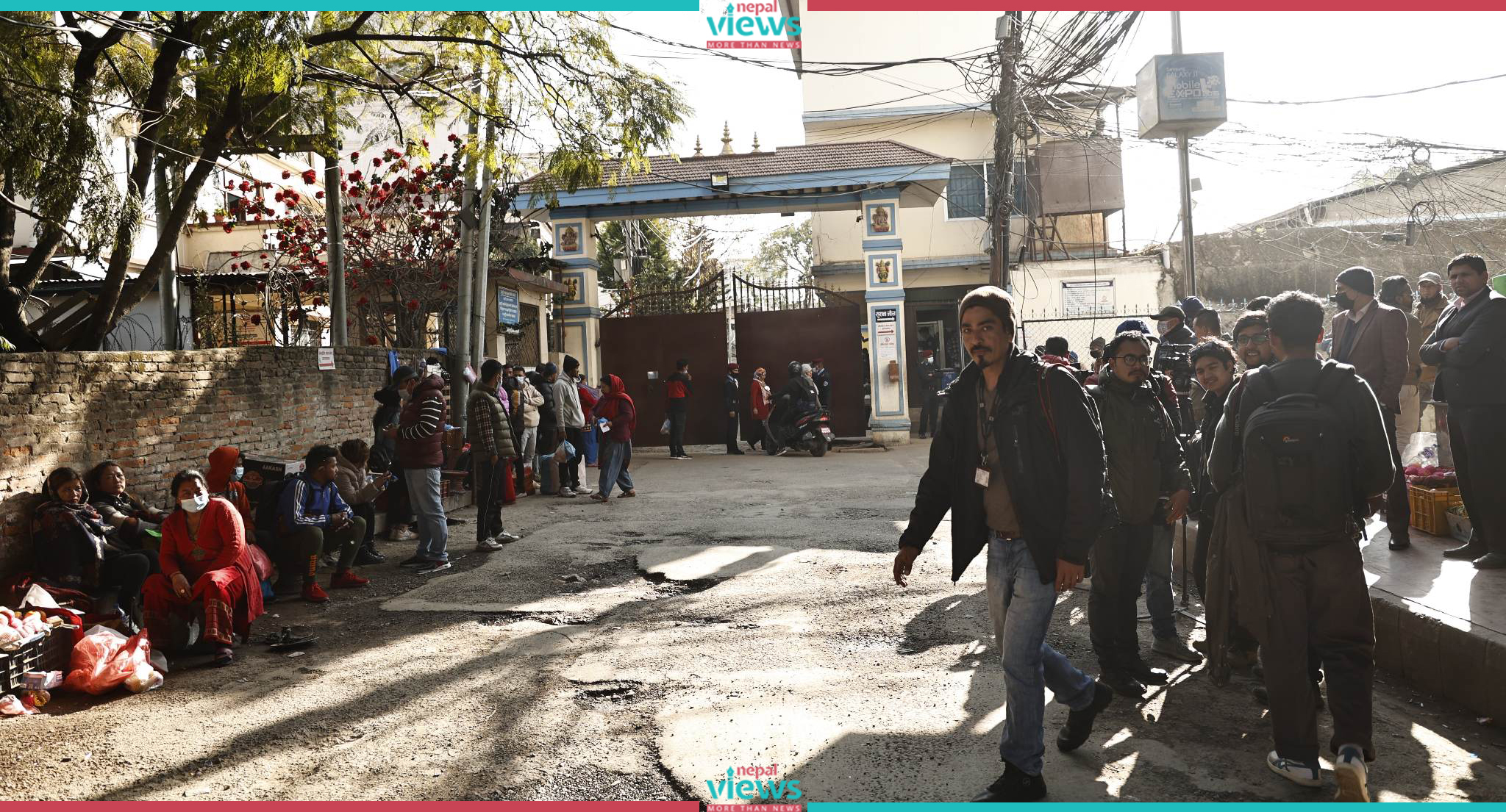 १९ वर्ष गोलघर बसेर निस्कन लागेका शोभराजलाई खिच्न पत्रकारको भीड