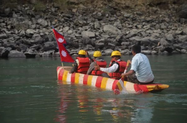 २६ वर्षपछि माझीटारमा काठको डुङ्गा पुनःसञ्चालन