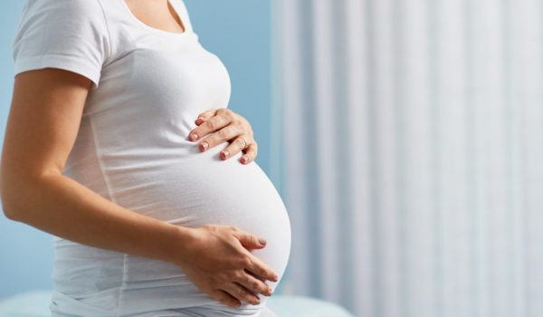 कम्बोडियाली अदालतले दियो १३ गर्भवती फिलिपिनो सरोगेट आमालाई जेल सजाय
