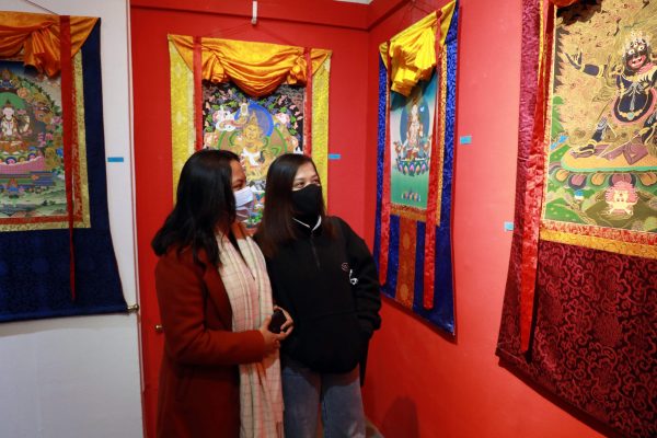 कला परिषदमा नेपाल-चीन चित्रकला प्रदर्शनी