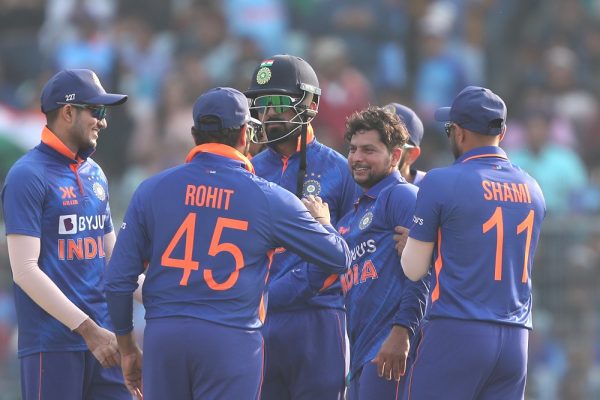 श्रीलंकासँगको दोस्रो एकदिवसीय क्रिकेट पनि भारतले जित्यो,शृङ्खला कब्जा
