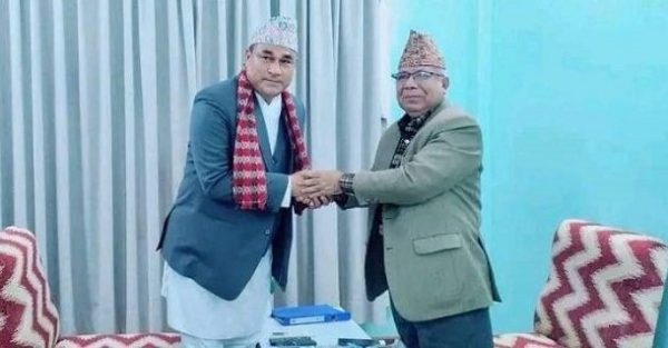 अध्यक्ष नेपाल र मुख्यमन्त्री शाहबीच भेट