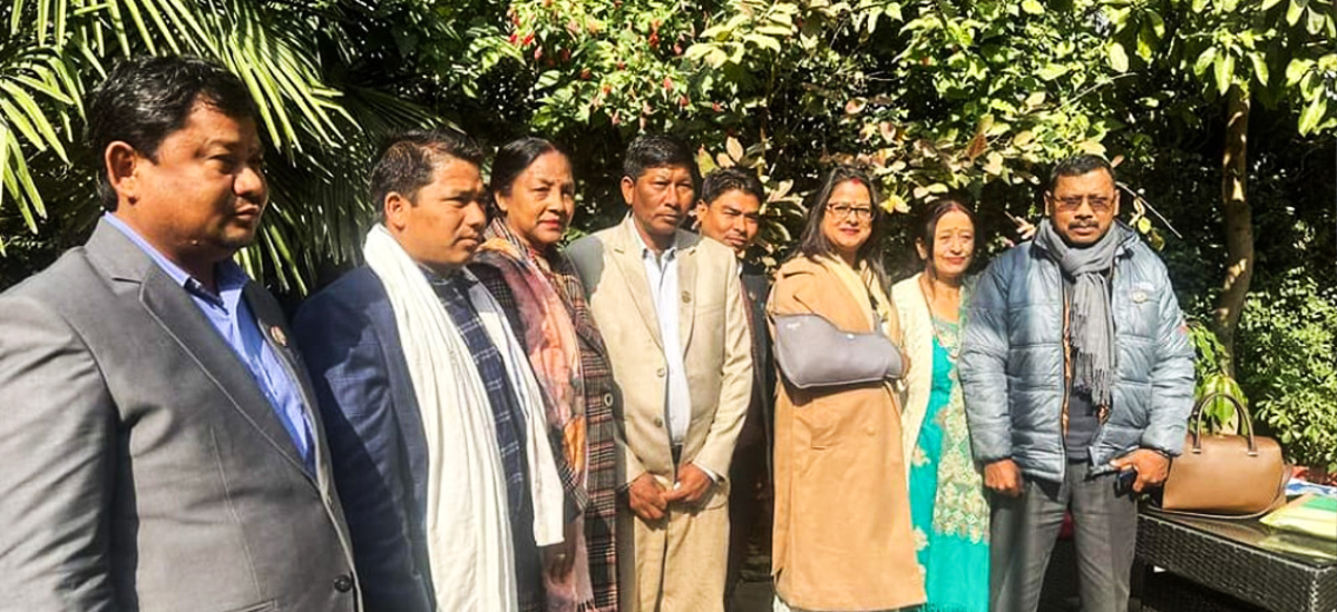सुदूरपश्चिमका मुख्यमन्त्रीले विश्वासको मत लिने बैठक ५ बजेसम्मका लागि सर्‍याे