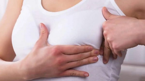 क्यास्टर तेलले स्तन मसाज गर्नुका फाइदा