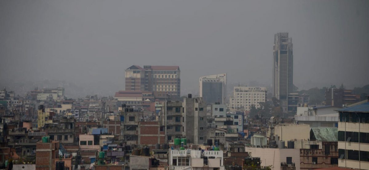 मौसम अपडेट : धुम्मिएको काठमाडौंमा दिउँसो घाम लाग्ला ?