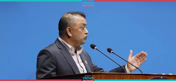 संसदीय दलको नेता बदल्ने कुरा देउवाबाटै सिकेको हुँः गगन थापा
