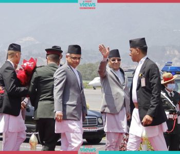 प्रधानमन्त्री प्रचण्ड भारत प्रस्थान (तस्वीरहरू)