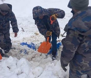 हिउँपहिरोमा बेपत्ता भएको ३२ दिनपछि ३ जनाको शव फेला